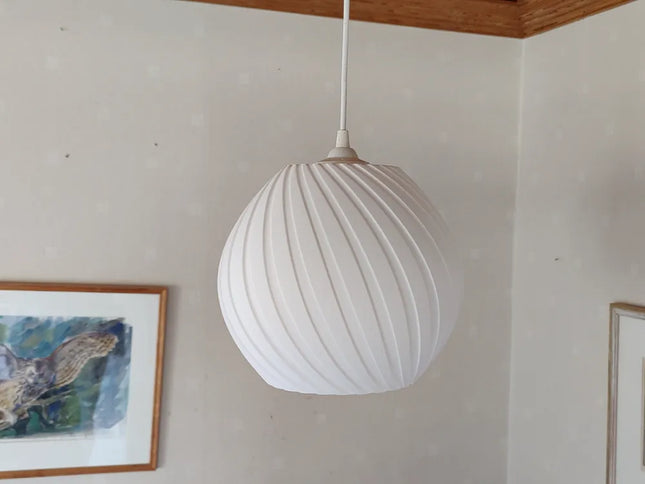 Ripple Sphere Glow Pendant Light – White / Dalga Küre Işığı Sarkıt Lamba – Beyaz
